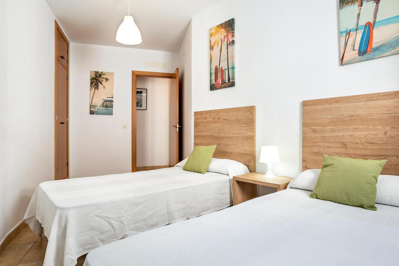 Casa Senores Cura 1 - Solo Familias โกนิล เด ลาฟรอนเตรา ภายนอก รูปภาพ